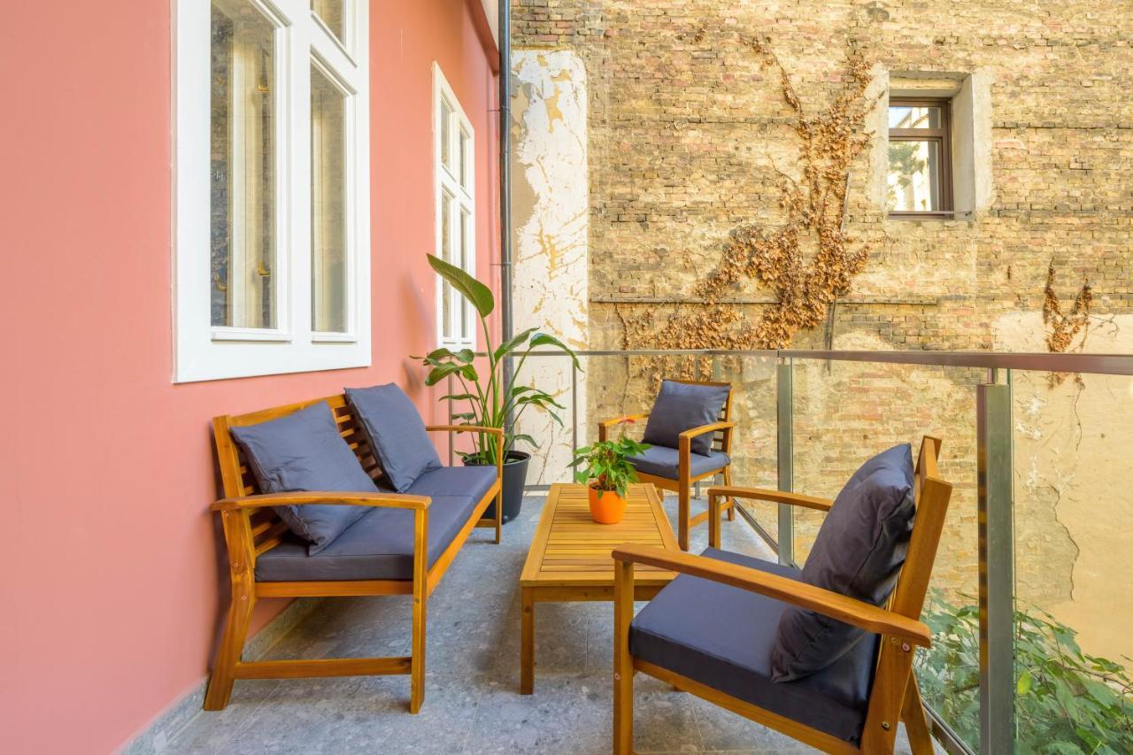 Best Seasons Andrassy Budapeste Exterior foto